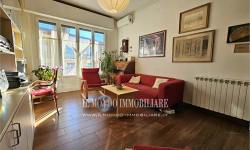 ALBERTI Piano Alto Ascensore 4 vani Ristrutturato