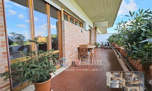 PIAZZA FRANCIA Attico Terrazze Abitabili Garage