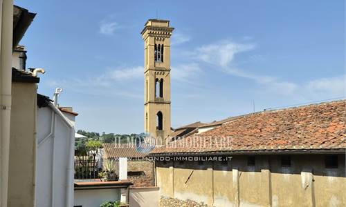 BORGO OGNISSANTI 4 vani ascensore 3 piano 